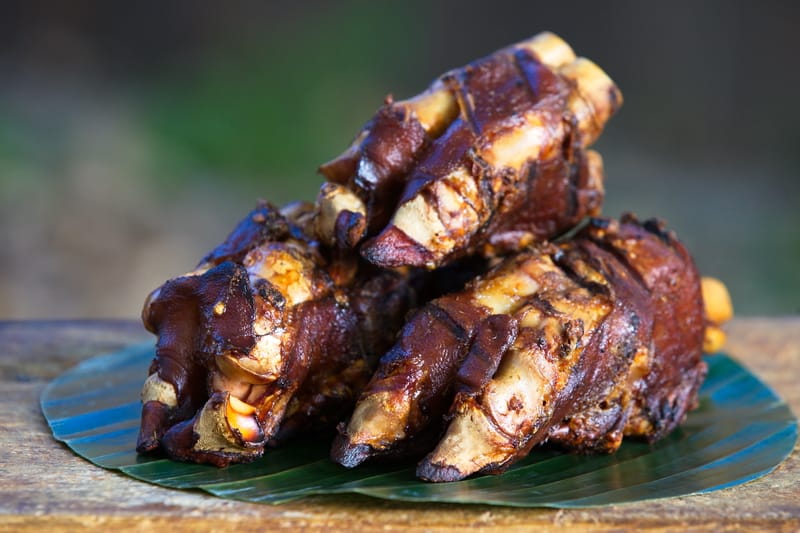 Grilled pig\’s feet fastPaleo