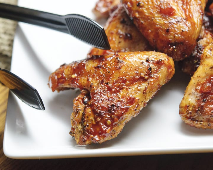 Grilled Chicken Wings with Maple Barbecue Sauce fastPaleo