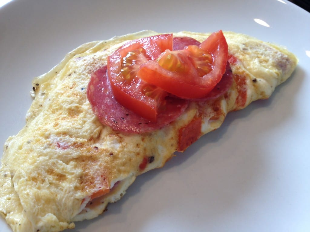 salami-omelette-fastpaleo